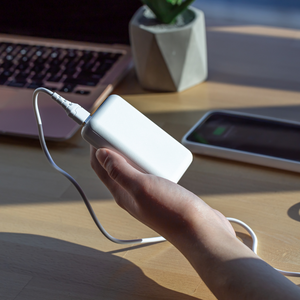 STAY POWERED ANYWHERE: THE ULTIMATE GUIDE TO POWER BANKS